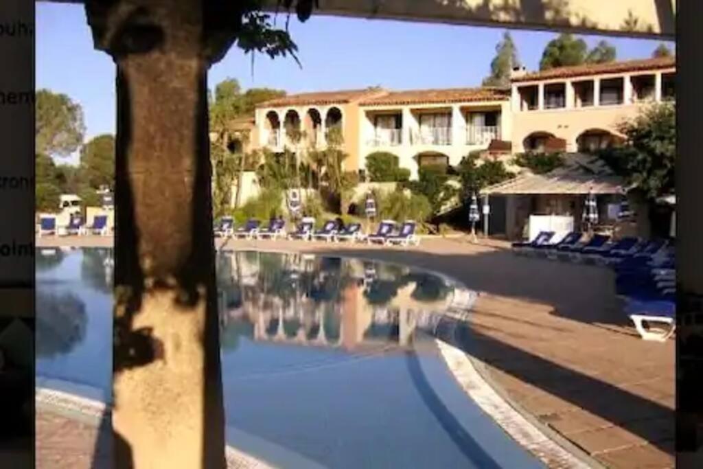 Chez Adriana Appartement Cosy Avec Jardin, Proche Plage Grimaud Exterior foto