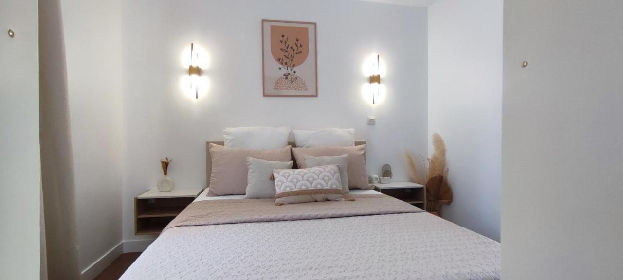 Chez Adriana Appartement Cosy Avec Jardin, Proche Plage Grimaud Exterior foto